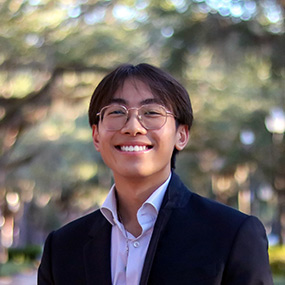 Portrait of AI scholar Alvin Wong