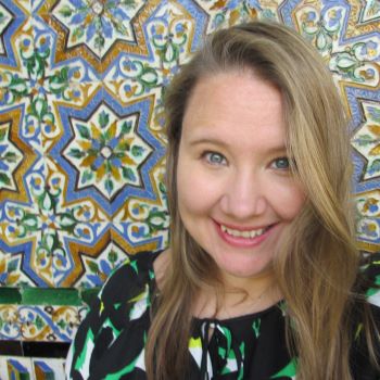 head and shoulders shot of Jennifer Wooten