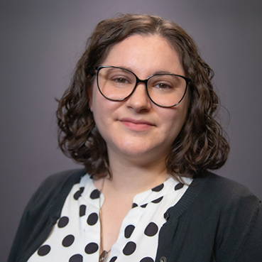 head and shoulders shot of Laura Jervis