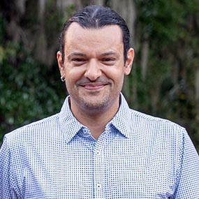 portrait of arthur porto